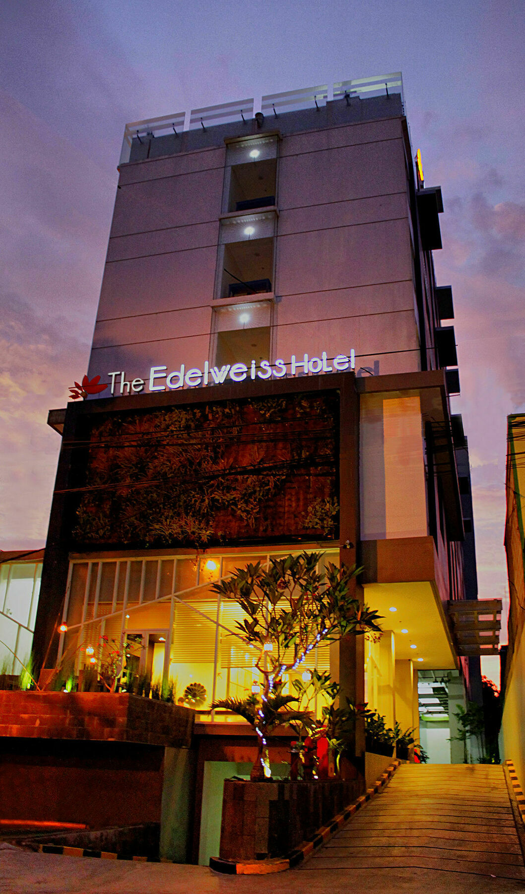 The Edelweiss Hotel Yogyakarta Esterno foto